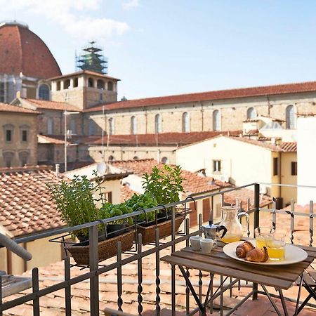 One Of A Kind Near The Duomo W/Balcony Palace Apt Florence Exterior photo